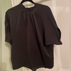 Black mock-neck split sleeve top - NWT